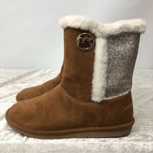 Michael Kors logo faux fur lined boots with glitter little girls size